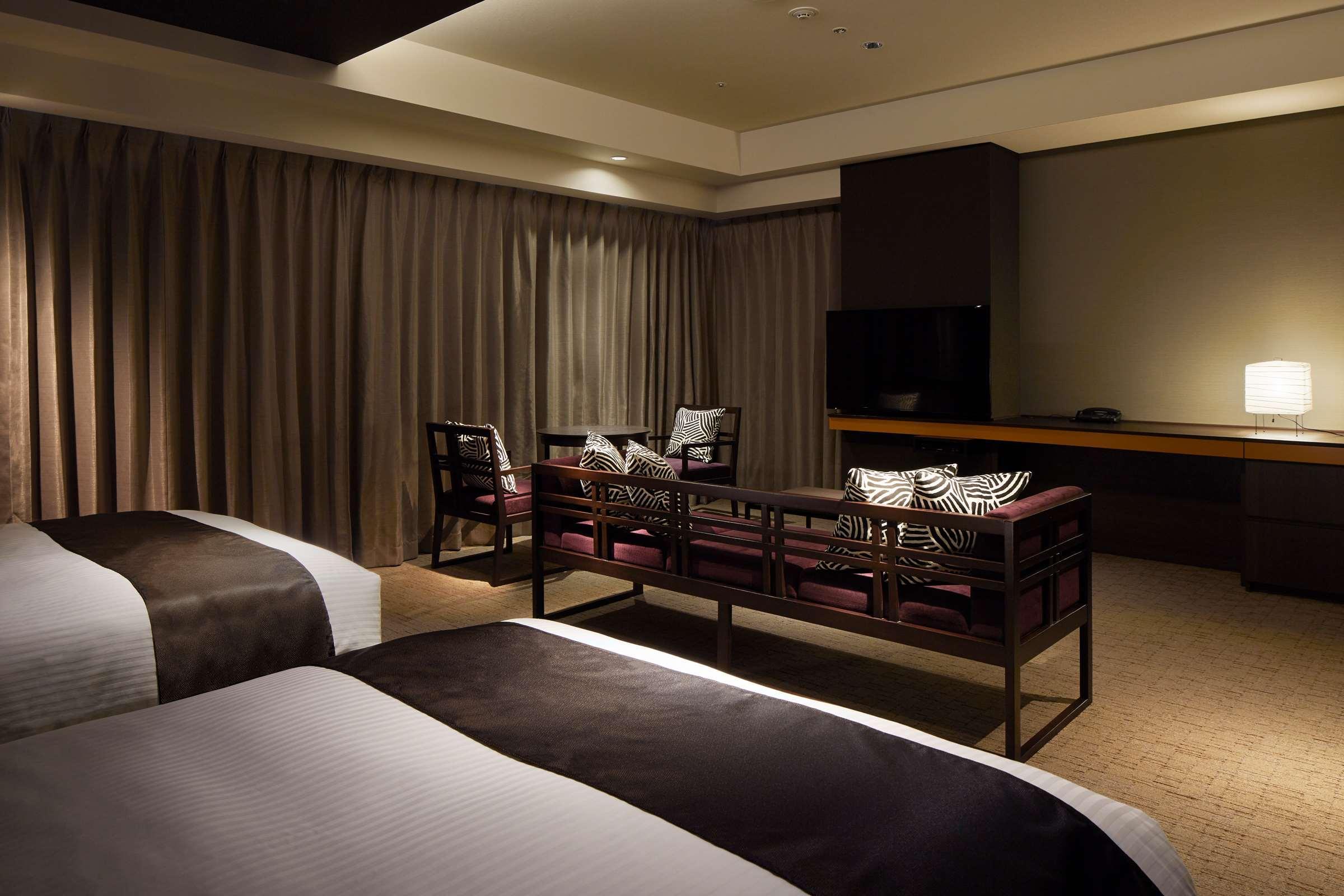 Mitsui Garden Kyobashi - Station Hotel
